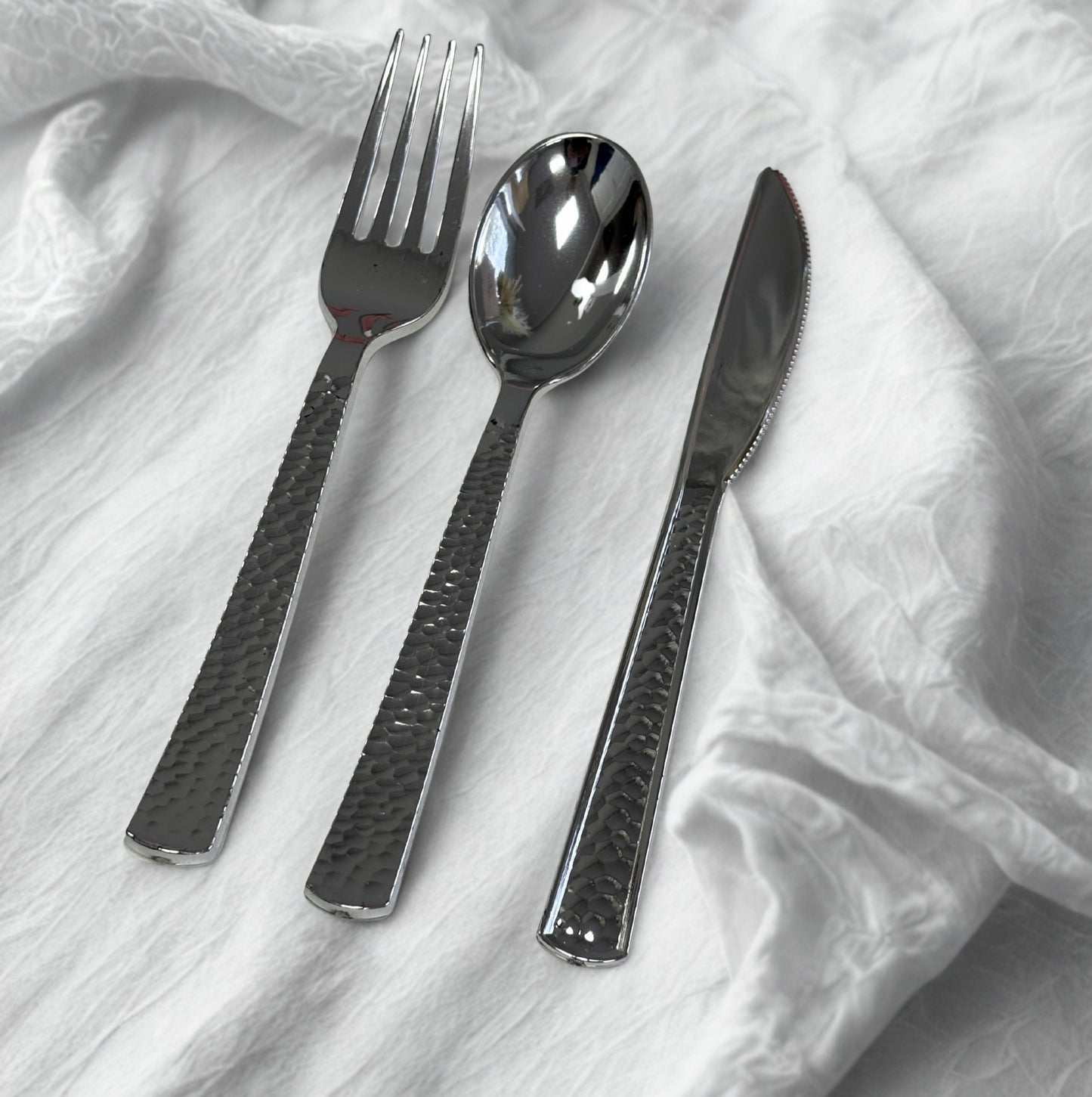Hammered 7 1/4" Extra Heavy Weight Silver Cutlery - Pack of 24